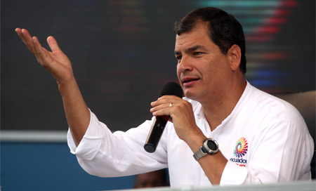 Correa: Nunca más haya disparos entre hermanos latinoamericanos